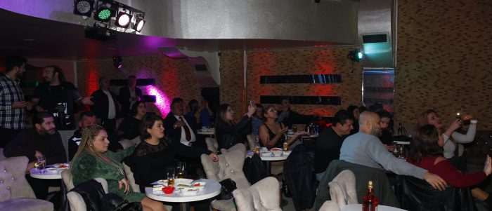 Keyifli Bar'da Lara rüzgarı