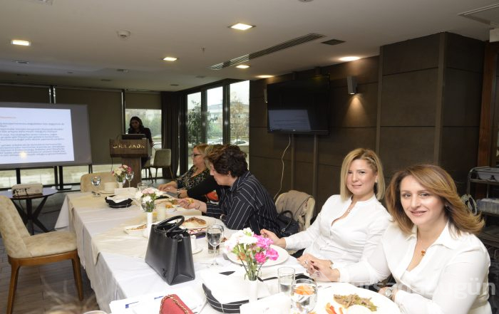 Annlere dengeli beslenme tüyoları 