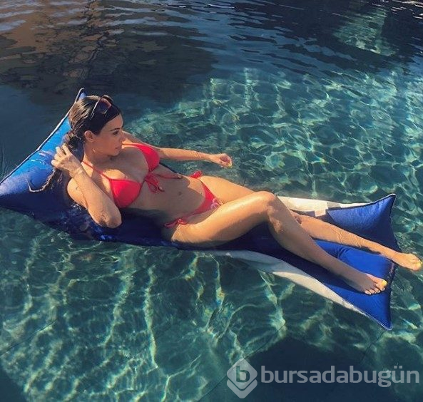 Kim Kardashian sosyal medya hesabından isyan etti
