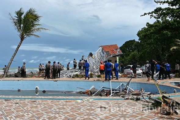 Endonezya'da tsunami felaketi
