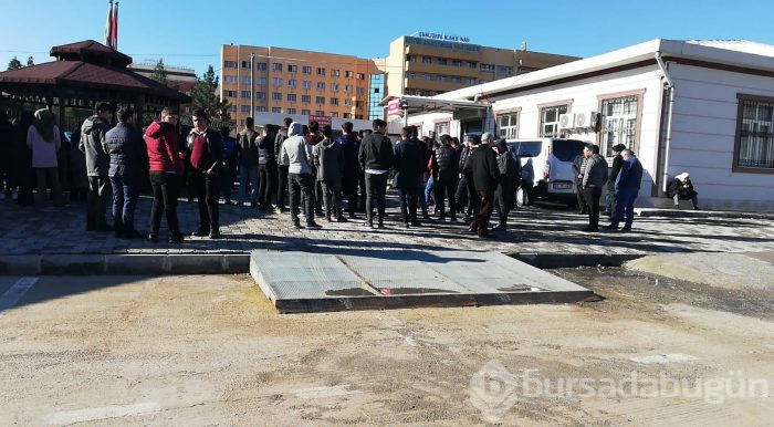 Eniştesinin öldürdüğü öğretmene öğrencilerinden son görev
