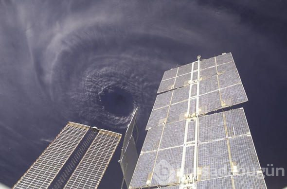 Uzaydan Dünya'ya gönderilen müthiş NASA görüntüleri
