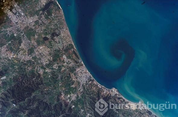 Uzaydan Dünya'ya gönderilen müthiş NASA görüntüleri
