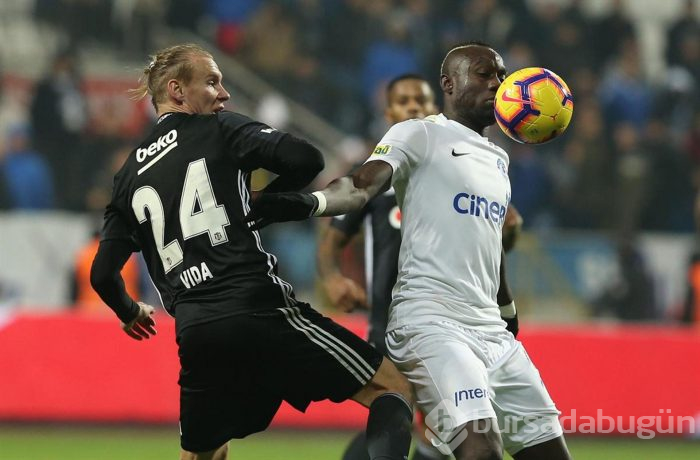 Beşiktaş'ta gidecekler ve gelecekler belli oldu
