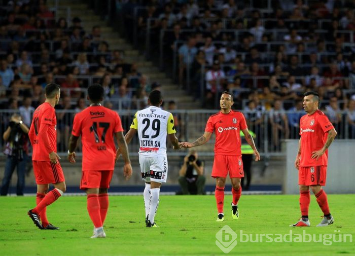 Beşiktaş'ta gidecekler ve gelecekler belli oldu
