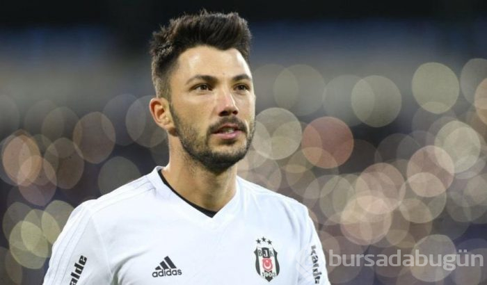 Beşiktaş'ta gidecekler ve gelecekler belli oldu
