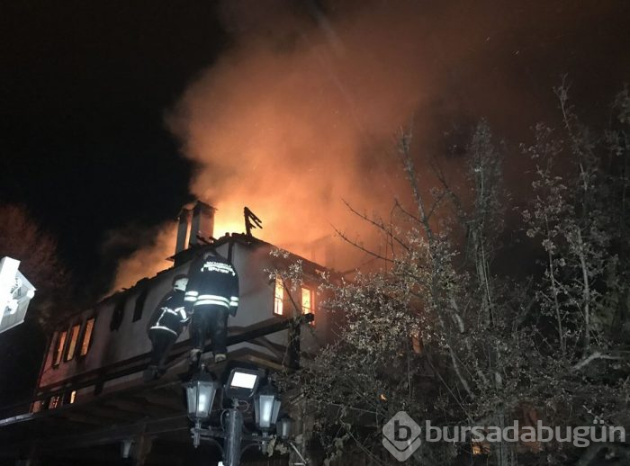 168 yıllık tarihi konakta yangın