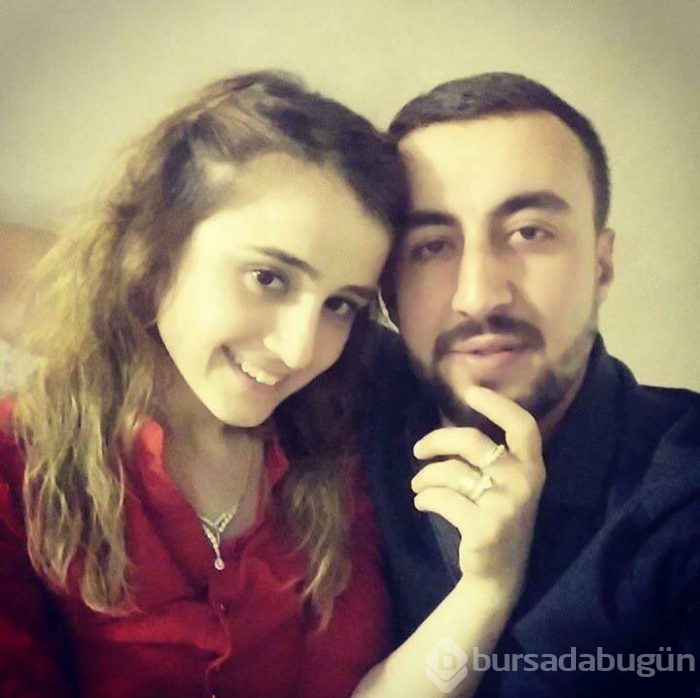Bir babanın en zor anı! 3 çocuğunu yan yana toprağa verdi
