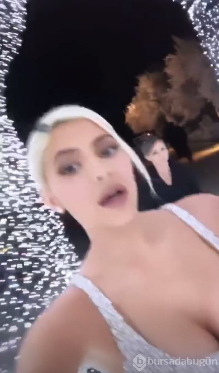 Kim Kardashian'ın ev partisi gerçekleşti
