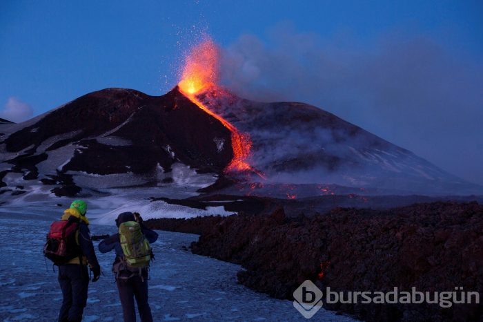 İtalya'da Etna'da sonra Stromboli Yanardağı da faaliyete geçti
