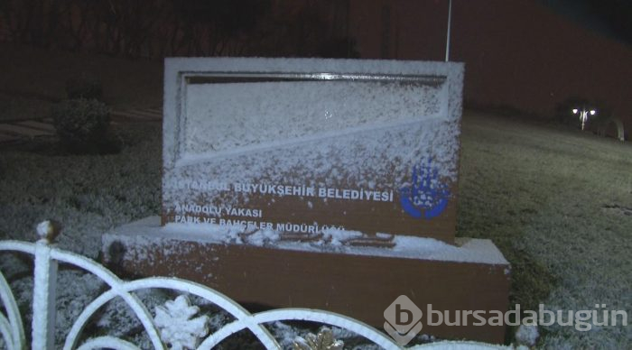 İstanbul güne kar ile başladı
