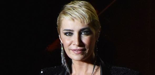 Sıla: Lezbiyen olsam çıkar söylerim
