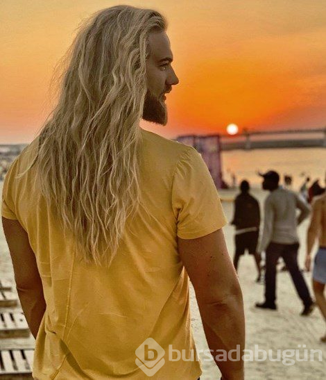 Norveçli fenomen subay Lasse Matberg'den Noel kutlaması