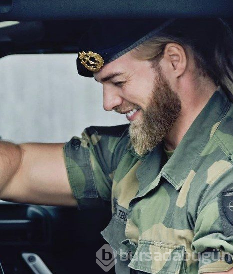 Norveçli fenomen subay Lasse Matberg'den Noel kutlaması