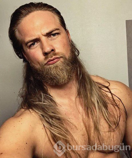 Norveçli fenomen subay Lasse Matberg'den Noel kutlaması