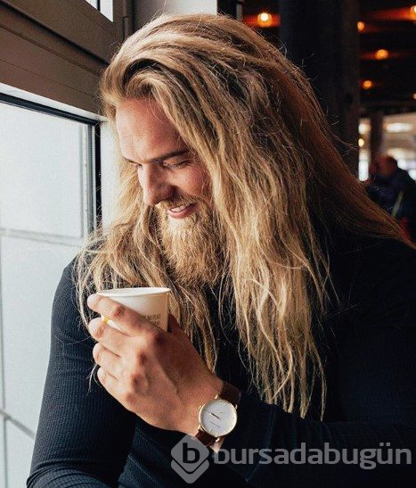 Norveçli fenomen subay Lasse Matberg'den Noel kutlaması