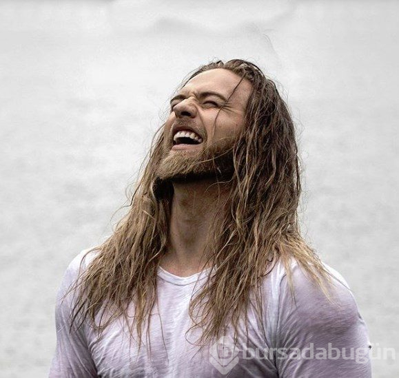 Norveçli fenomen subay Lasse Matberg'den Noel kutlaması