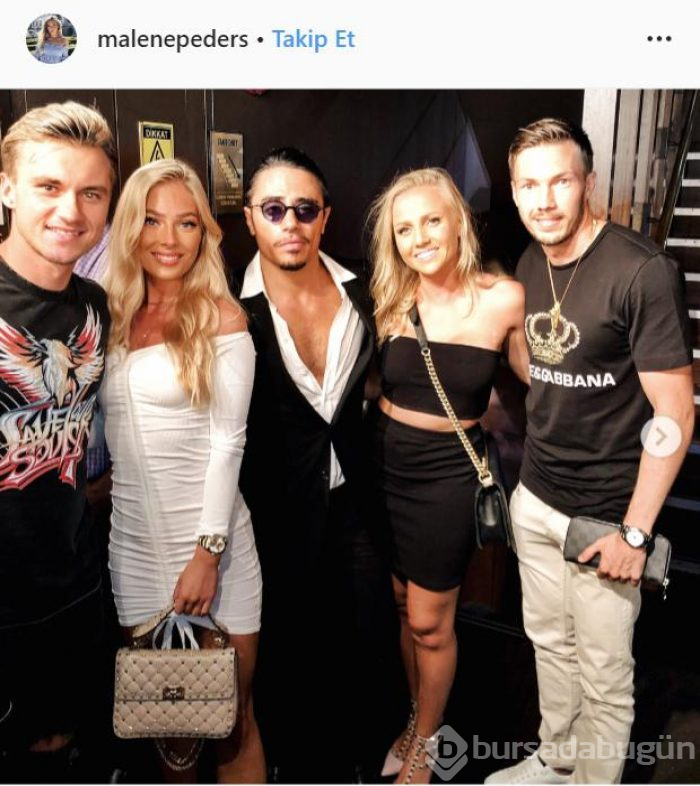 Malene Pedersen Instagram'ı sallamaya devam ediyor
