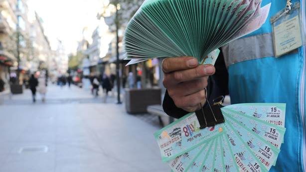 30 bin piyango bileti almanın asıl amacı ne olabilir?
