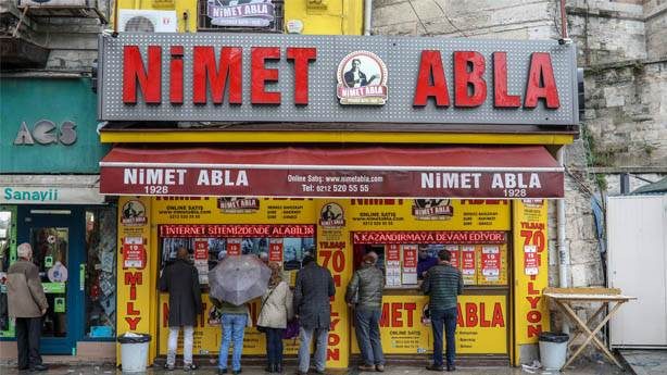 30 bin piyango bileti almanın asıl amacı ne olabilir?
