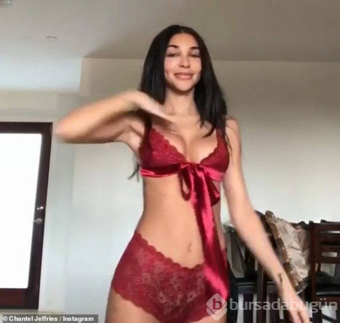 Chantel Jeffries'ten iç çamaşırı şovu
