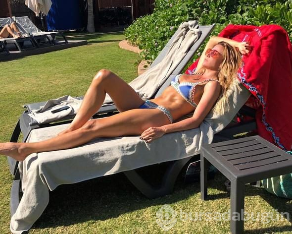 Ivana Sert tatilde!
