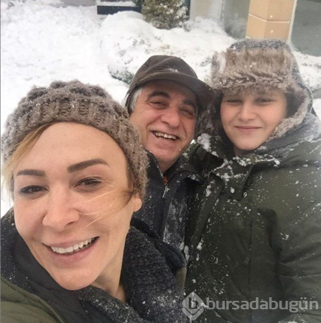 Suat Sungur eşi Ahu Sungur ile evlilik yıldönümünü kutladı
