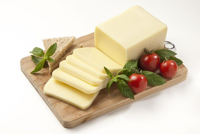 Ne yediğimizi bilmek istiyoruz! Kaşar peyniri ile tost peyniri arasındaki fark nedir?
