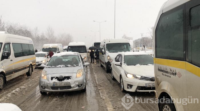 Bursa'yı kar vurdu!