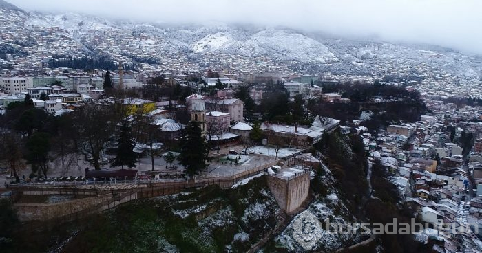 Bursa'yı kar vurdu!