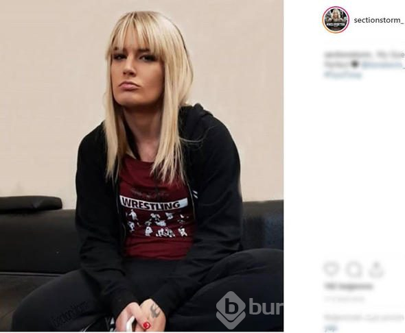 Ünlü kadın güreşçi hesaplarını tek tek kapattı
