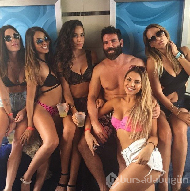 İzmitli Ömer Dan Bilzerian'ın davetlisi
