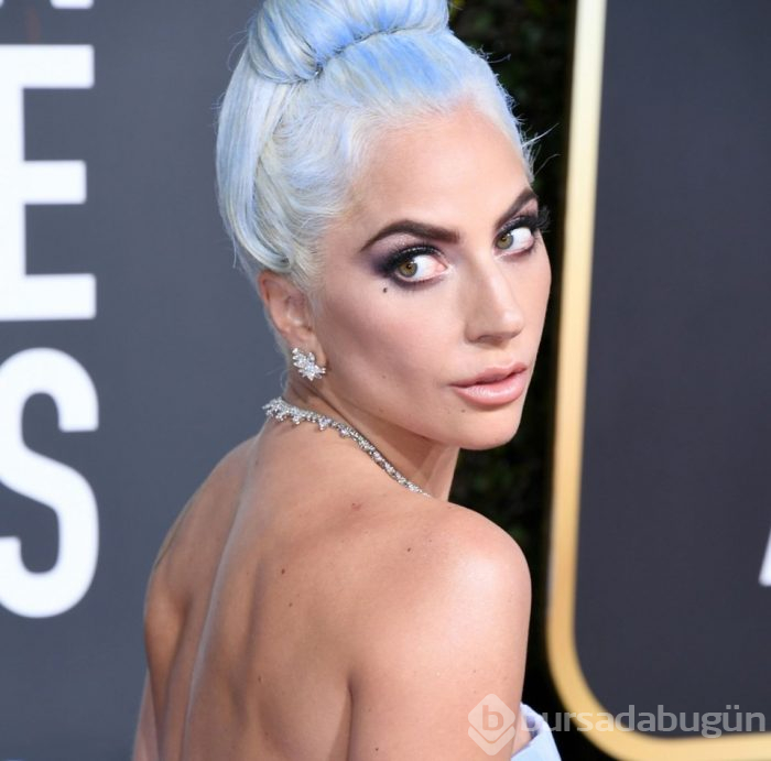  Lady Gaga'nın 76. Altın Küre Ödül Töreni'ndeki elbisesinin anlamı 