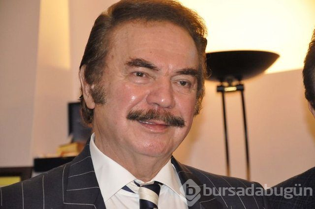  Orhan Gencebay: Hayatım film olmasa da olur 