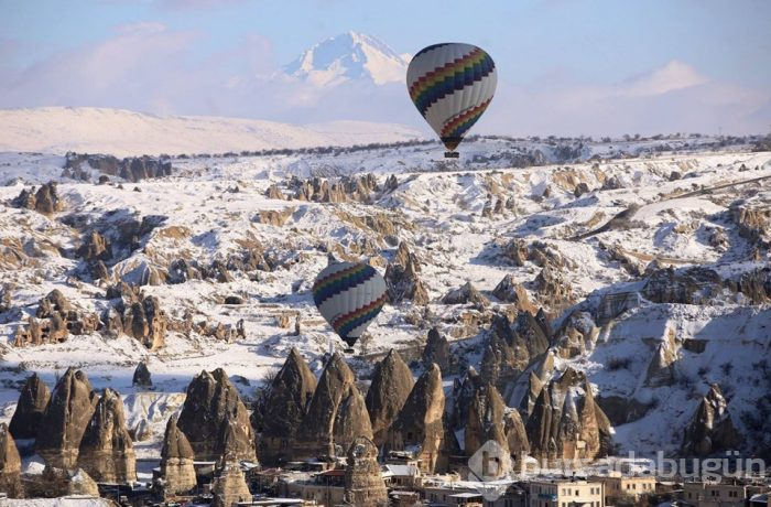  Kapadokya'nın balonları yarım milyon turisti uçurdu 