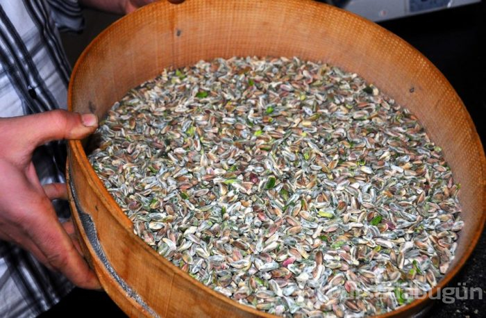 Adana seyahatinizde yemeden dönmemeniz gereken bir lezzet: Fıstık Bombası