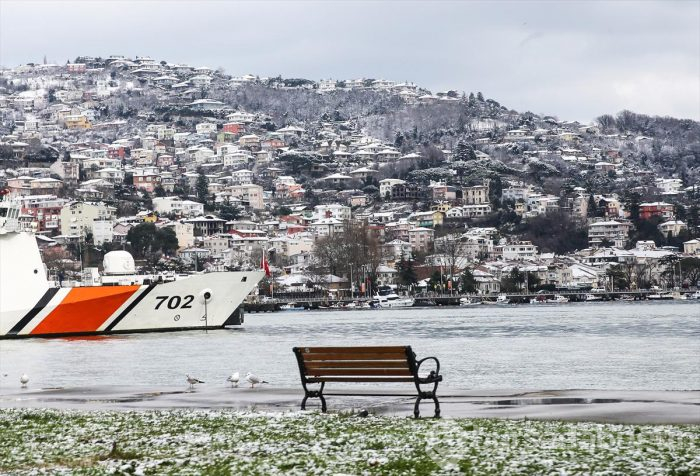 Öğrencilerden İstanbul Valisi Yerlikaya'ya mesaj yağmuru
