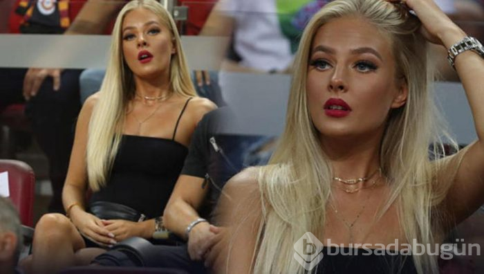 Malene Pedersen Instagram'ı sallamaya devam ediyor
