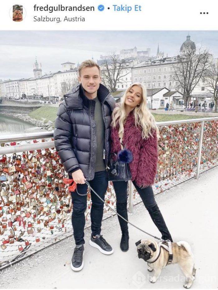 Malene Pedersen Instagram'ı sallamaya devam ediyor
