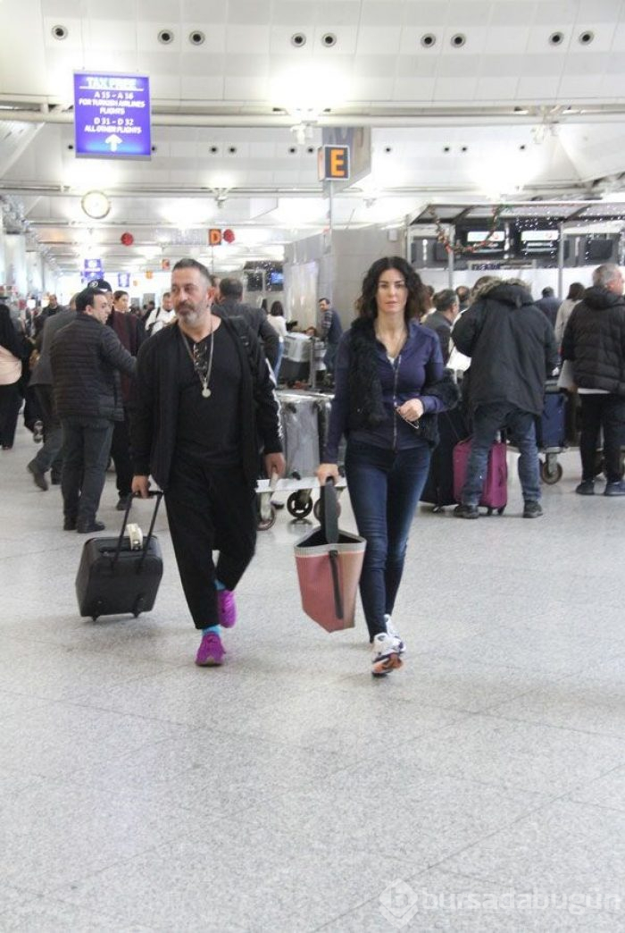 Cem Yılmaz: Filmlerimi bedava da gösteririm