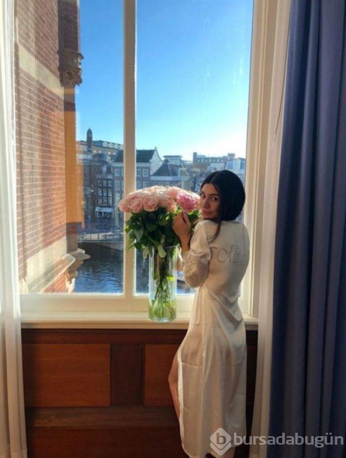  Burcu Kıratlı ile Sinan Akçıl'ın nikahından yeni kareler 