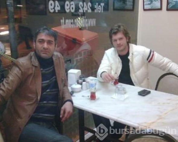 Abimle omuz omuza!(Ünlülerin kardeşleri)

