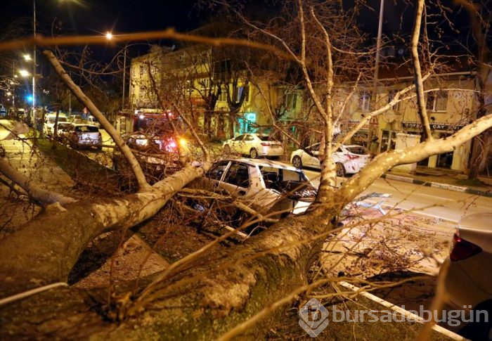 Bursa'yı kara bulutlar sardı!