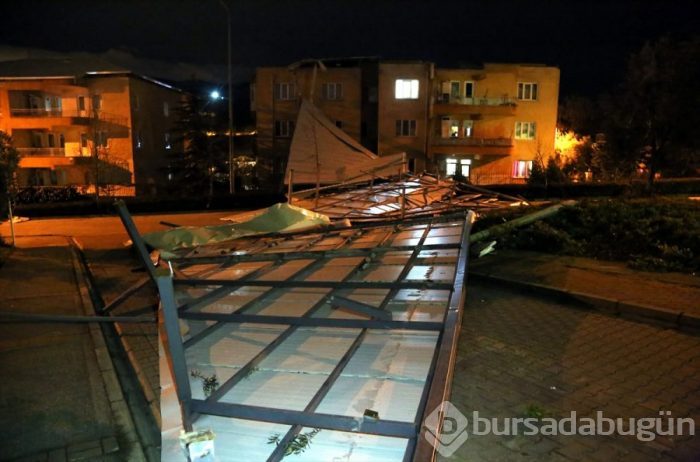Bursa'yı kara bulutlar sardı!