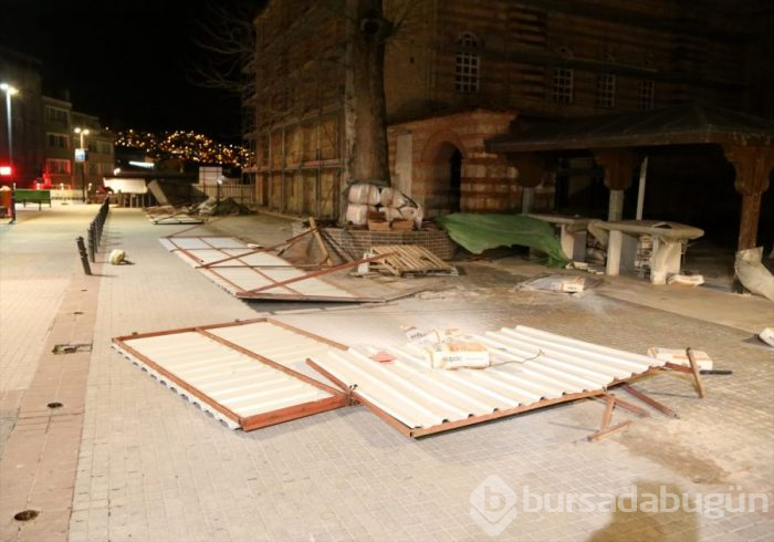 Bursa'yı kara bulutlar sardı!