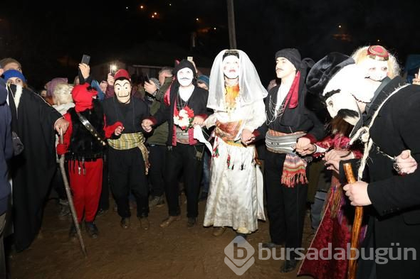 Karadeniz'de her sene kutlanıyor! Kocakarı...
