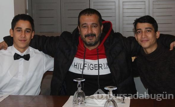 'Müslüm' filminde rol almıştı... Şahin Kendirci'nin ikizi ortaya çıktı
