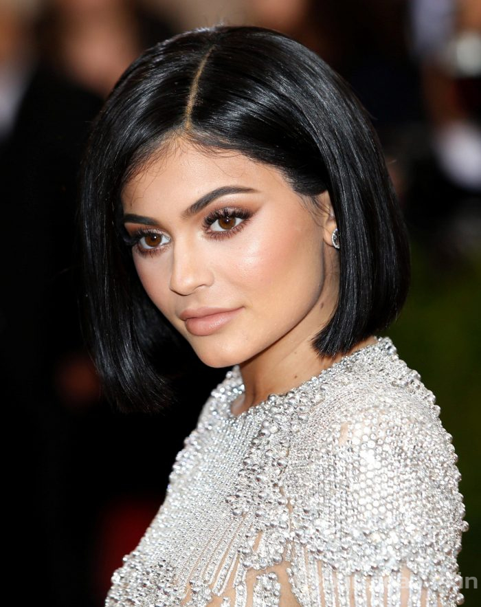 Kylie Jenner, yumurtaya yenildi
