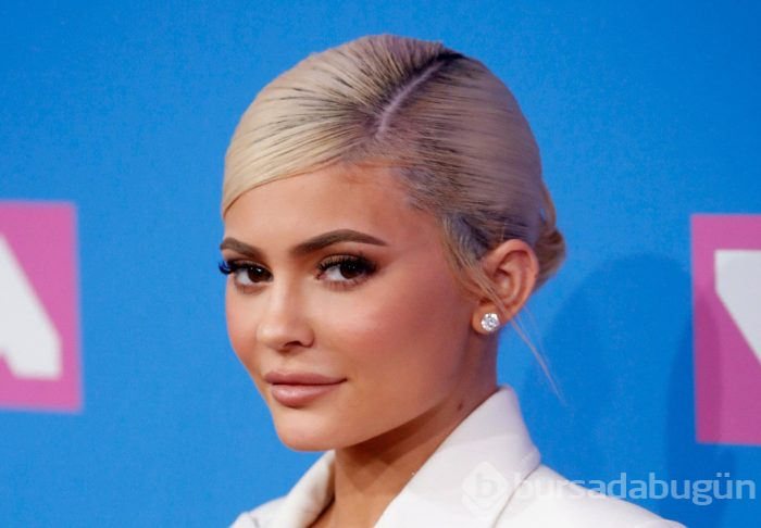 Kylie Jenner, yumurtaya yenildi
