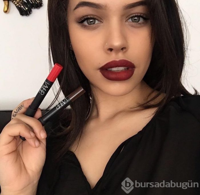 Nisrina Sbia Instagram'ı kasıp kavuruyor

